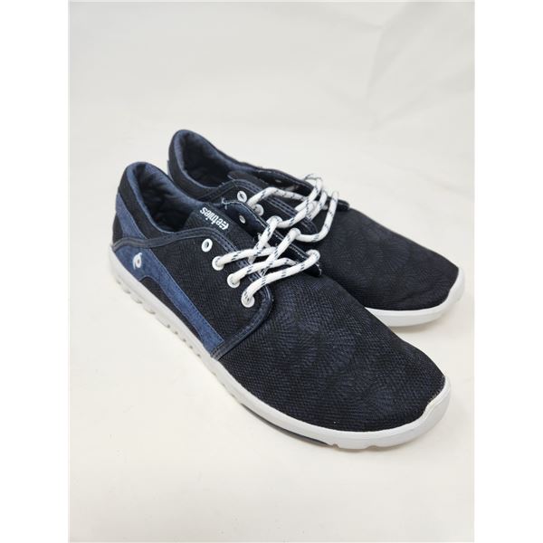 New Etnies Skateboard Shoes