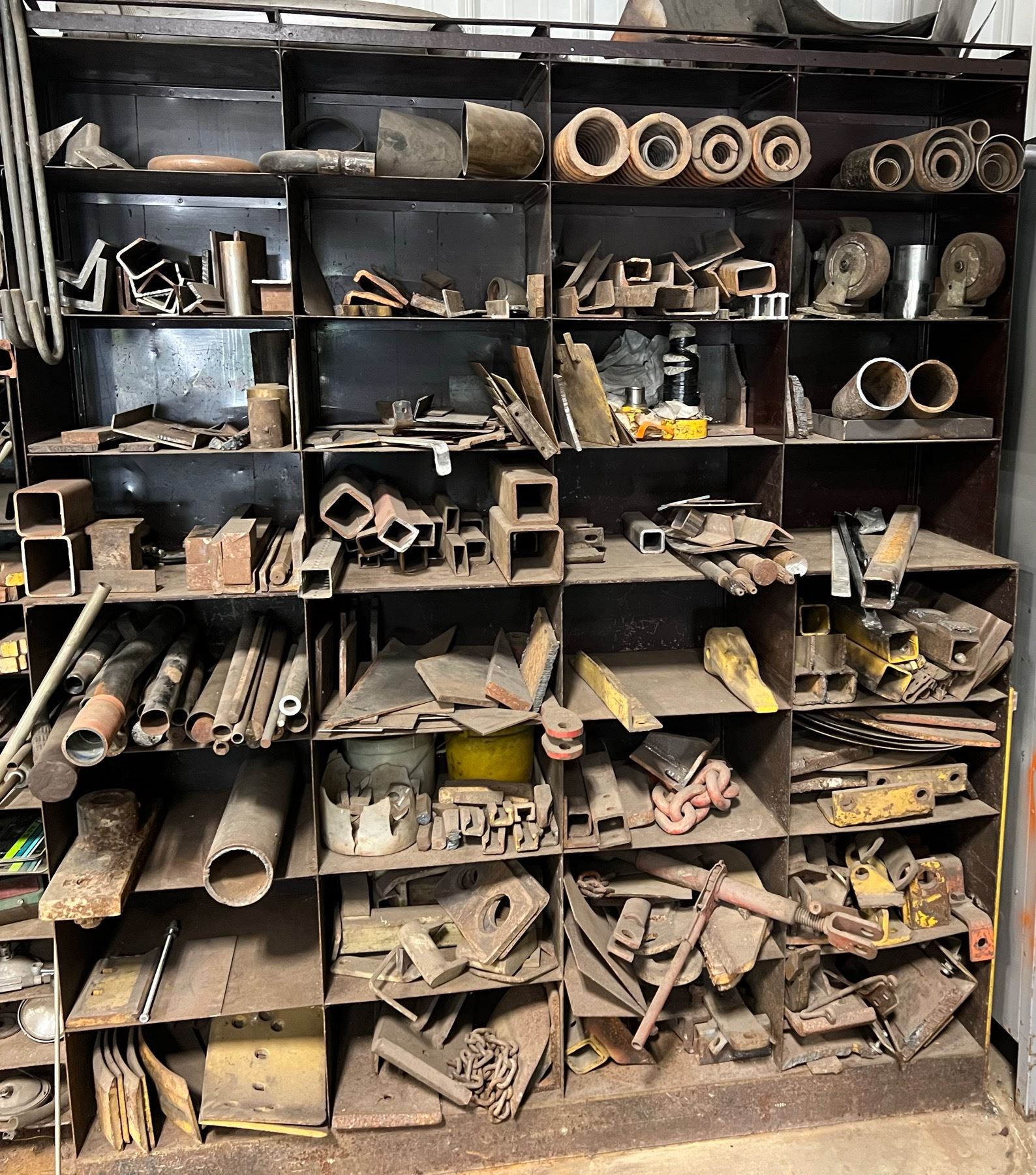 Heavy Part Pack HEAVY-DUTY METAL PARTS SHELVING UNIT WITH ENTIRE CONTENTS #2 - Cornerbids