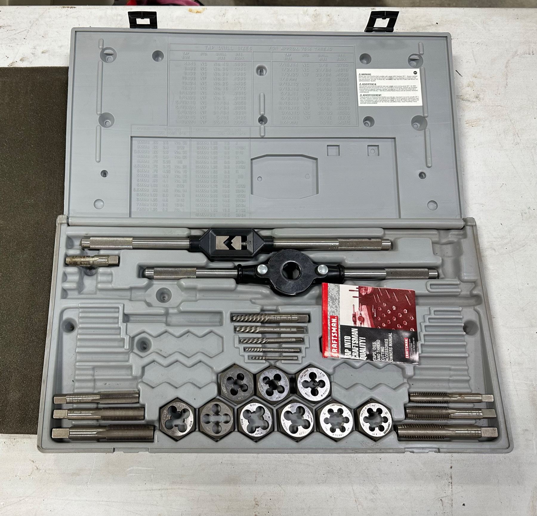 CRAFTSMAN TAP AND DIE SET