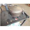 Image 2 : Cast Iron Pot w/ Lid