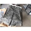 Image 1 : 2 Pairs of  Womans Camo Shorts