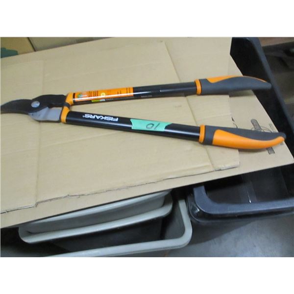 FISKARS 24" TREE LOPPERS