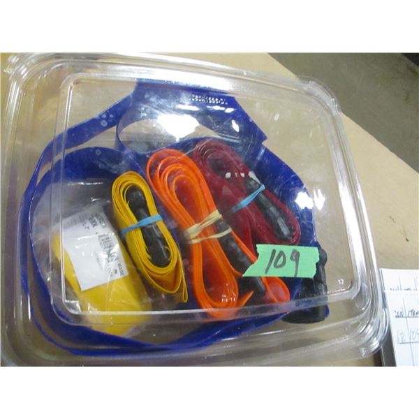 TRAY C/W ASSORTED SNAP TIES