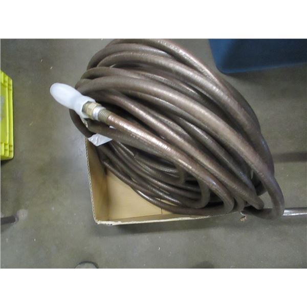 BOX C/W WATER HOSE