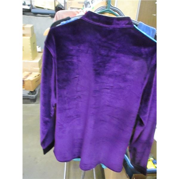 NEW:  5 ASSORTED SHIRTS (VARIOUS SIZES)