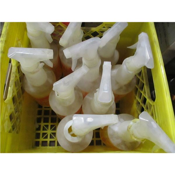 FREIGHT DAMAGE (AS IS):  TOTE C/W AWESOME CLEANER (BOTTLE NECKS BROCKEN)