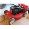 Image 2 : Vintage Toro 530 Mower with Bagger - Not Running From 