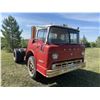 Image 1 : 1971 Ford 700 C/O 391 Gas 5 Speed x 2 Speed 23000 lbs Axle Air Brakes - Cab and Chassis Rus , Has TO