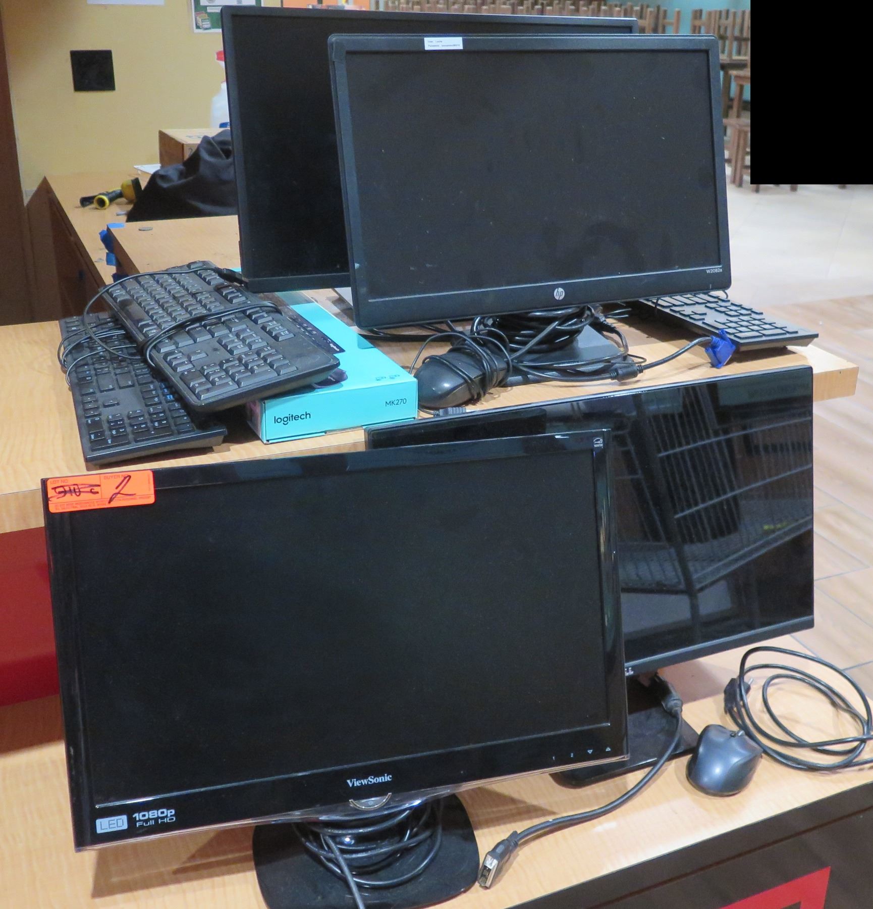 Multiple Computer Accessories: Monitors, Keyboards, Mouse, etc