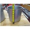 Image 8 : Qty 3 Metal Stock Pots w/ Handles, Misc Sizes