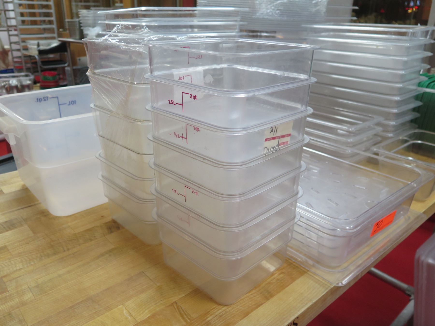 Multiple Plastic Food Storage Containers, Misc Sizes (Some Lids)