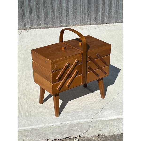 Full Mid Century Accordion Style Sewing Kit / Box (see pics for contents) Approx: 17x8.25" & 17.5"T