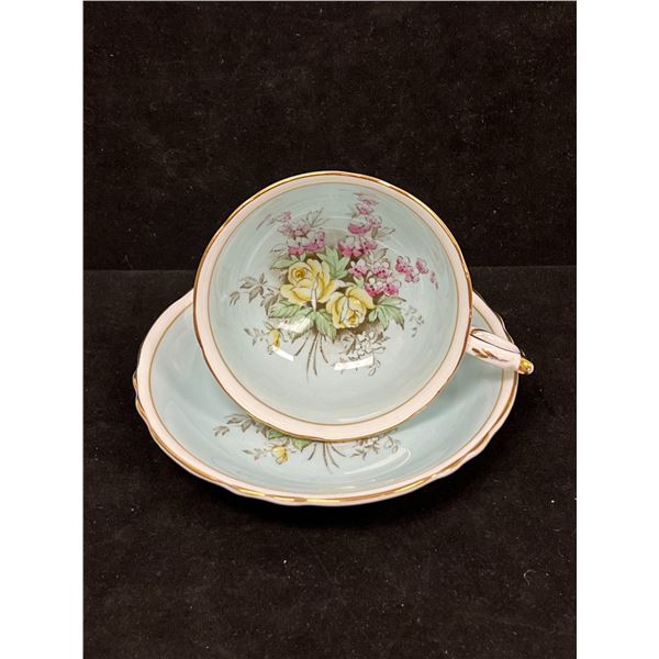 Paragon Yellow Roses / Flowers on Blue Tea Cup + Saucer Fine Bone China England teacup