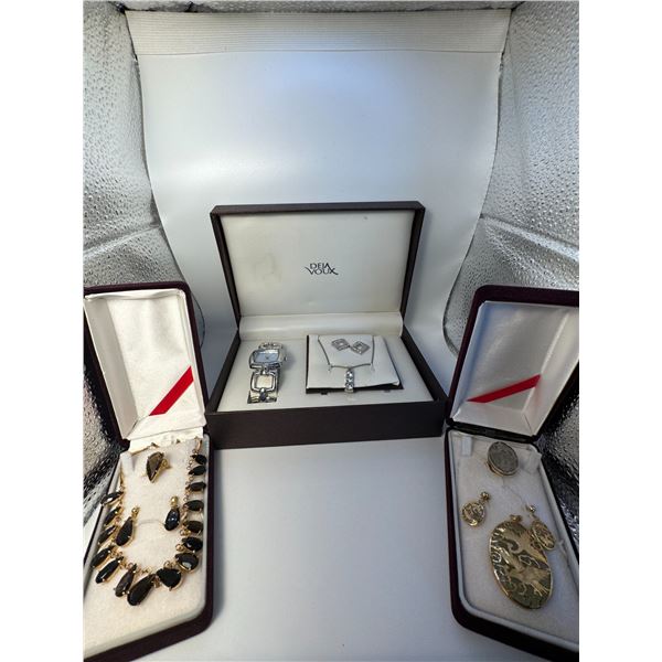 Lot of 3 jewelry lots (see description and photos)