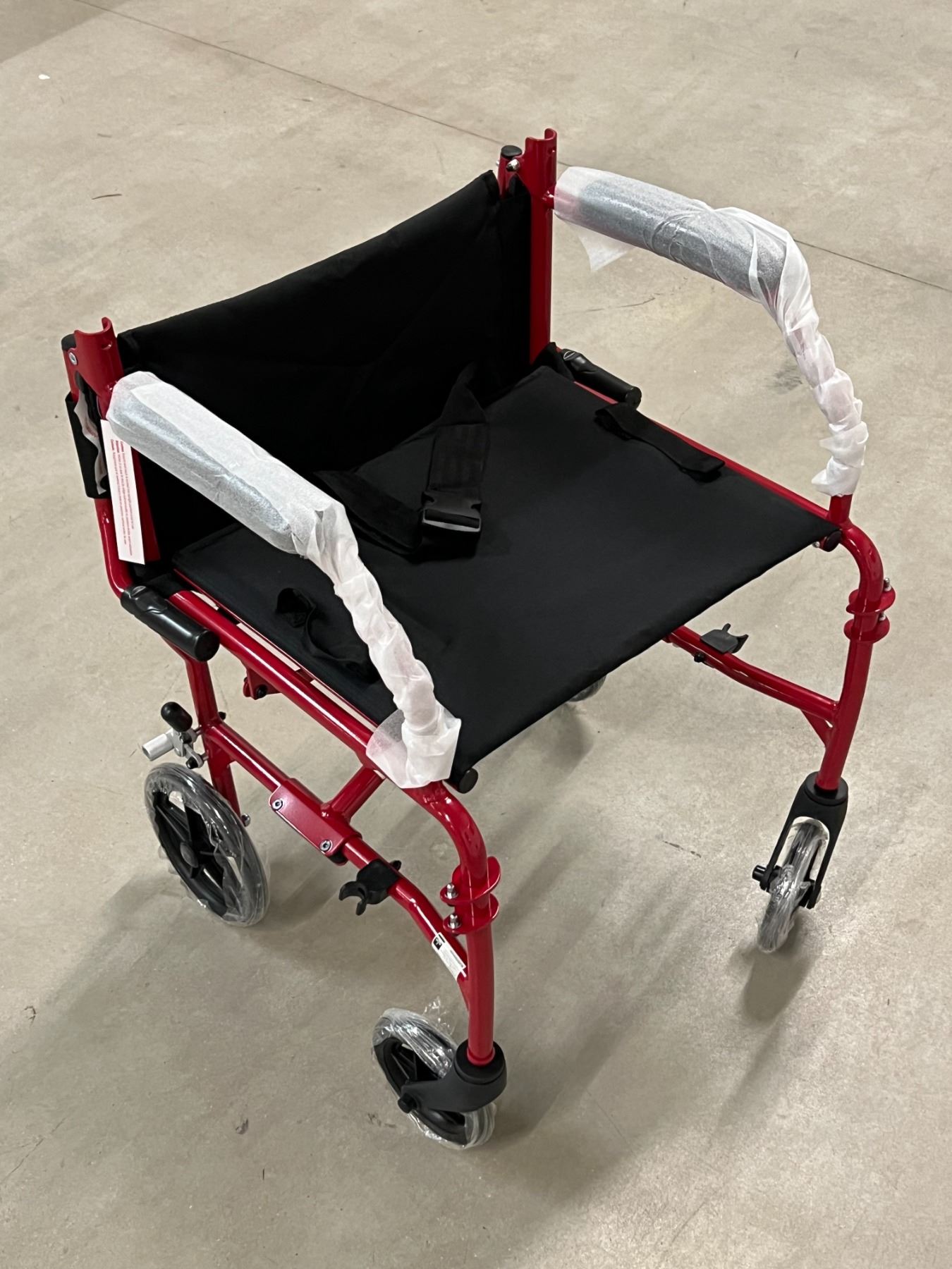 Medline Ultra Light Foldup Transport Chair Looks new, see photos.
