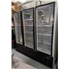 Image 1 : MASTER-BILT TRIPLE GLASS DOOR DISPLAY FREEZER