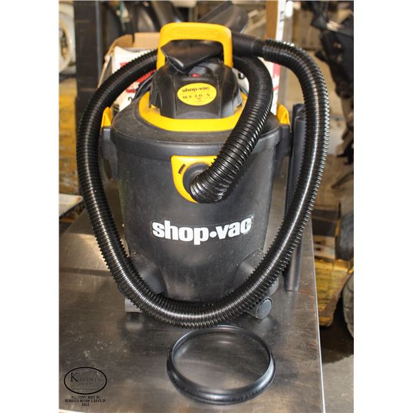 SHOP-VAC 5 GAL WET/DRY VACCUM