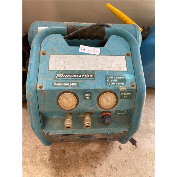 Makita Pneumatics Model MAC2400