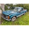 Image 1 : 1998 GMC, Ext cab 2x4, V8, Auto, 282,441 Km, 5th Wheel Rails, Runs, Body Damage, Status Rebuilt, #1G