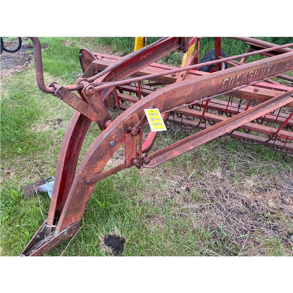 Cockshutt 5 bar Rake