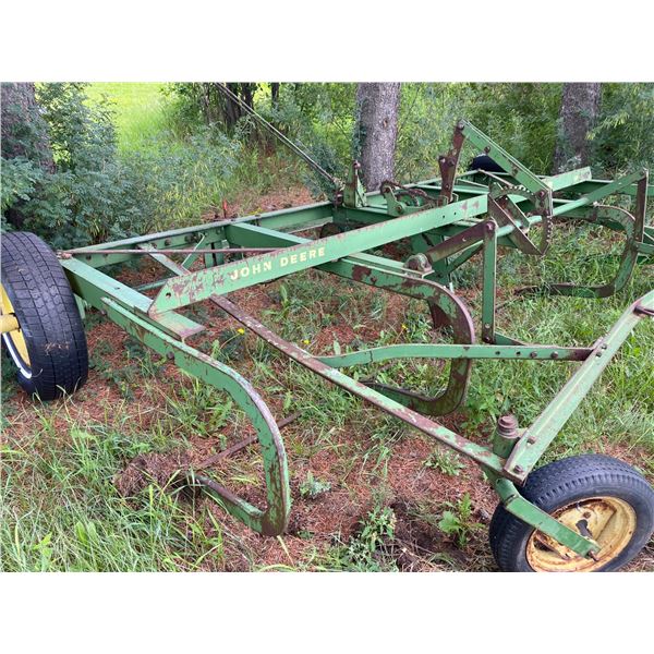 JD 500 Rod weeder (good)