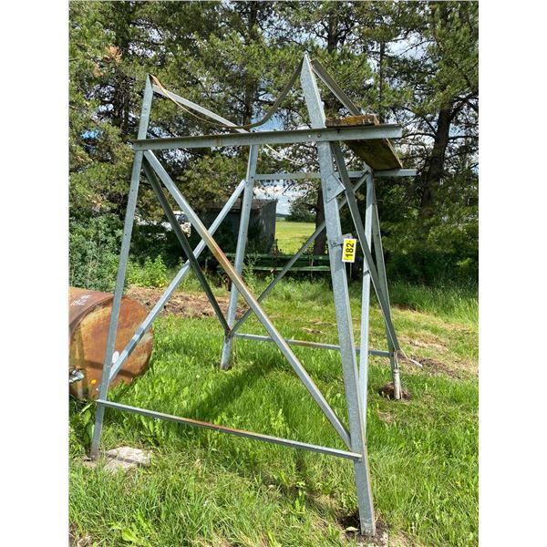 500-gal Fuel Tank & stand