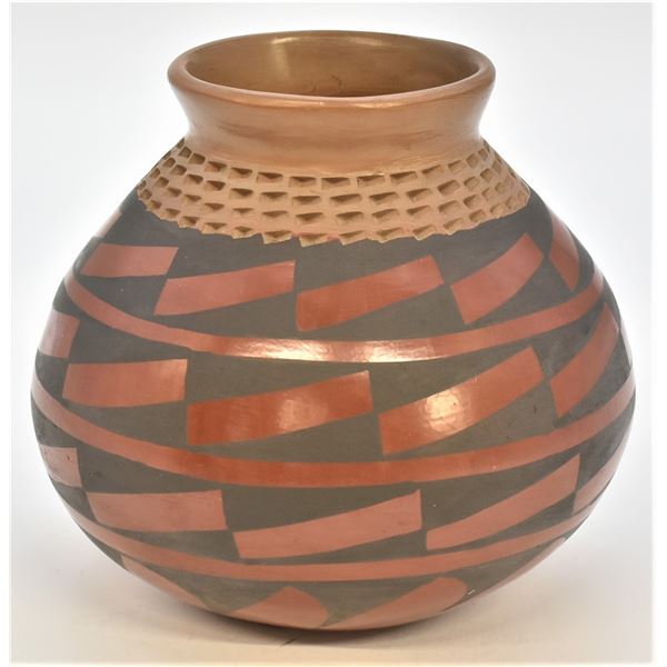 Mata Ortiz Geometric Pottery Jar by Fito Tena