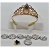 Image 2 : Disneyana Crown and Buttons