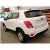Image 26 : C6A --  2021 CHEVROLET TRAX LS AWD, White, 9,270 KMS - No Reserve