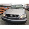 Image 8 : J2 --  2002 LEXUS RX 300 AWD, Blue, 206703