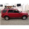 Image 11 : A2 --  2009 FORD ESCAPE XLT 4X4 SUV, RED, 266,970 KMS