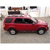 Image 12 : A2 --  2009 FORD ESCAPE XLT 4X4 SUV, RED, 266,970 KMS