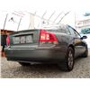 Image 14 : C4 --  2002 VOLVO S60 2.4T , Green, 220,069 KM