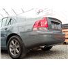 Image 43 : C4 --  2002 VOLVO S60 2.4T , Green, 220,069 KM