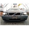 Image 4 : C4 --  2002 VOLVO S60 2.4T , Green, 220,069 KM