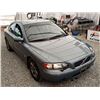Image 7 : C4 --  2002 VOLVO S60 2.4T , Green, 220,069 KM