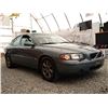 Image 8 : C4 --  2002 VOLVO S60 2.4T , Green, 220,069 KM