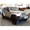 Image 10 : C6C --  2012 JEEP WRANGLER UNLIMITED SAHARA 4X4, Silver, 226,103 KMS