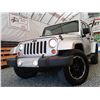 Image 4 : C6C --  2012 JEEP WRANGLER UNLIMITED SAHARA 4X4, Silver, 226,103 KMS