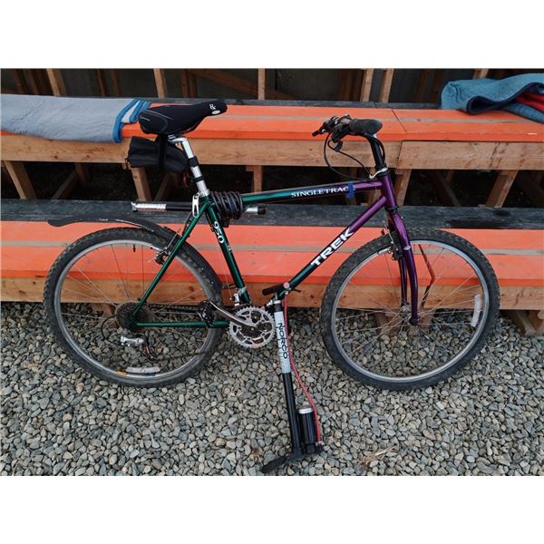 Trek Singletrack mountain Bike