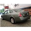 Image 19 : B2 --  2006 NISSAN ALTIMA S, GREEN, 152,430 KMS