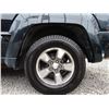 Image 25 : E2 --  2008 JEEP LIBERTY SPORT 4X4, Black, 232221