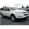 Image 8 : D2 --  2011 CHEVROLET TRAVERSE LS, White, UNKNOWN KMS