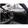 Image 75 : C6A --  2005 MAZDA MX5 MIATA CONVERTIBLE, Blue, 177352