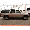 Image 10 : A10 --  2001 CHEVROLET SUBURBAN 1500, Brown, 316875 KM