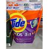 Image 2 : Lot of 4 tide pods 3 in 1 (946g) per bag