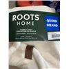 Image 2 : Roots home plush blanket queen size