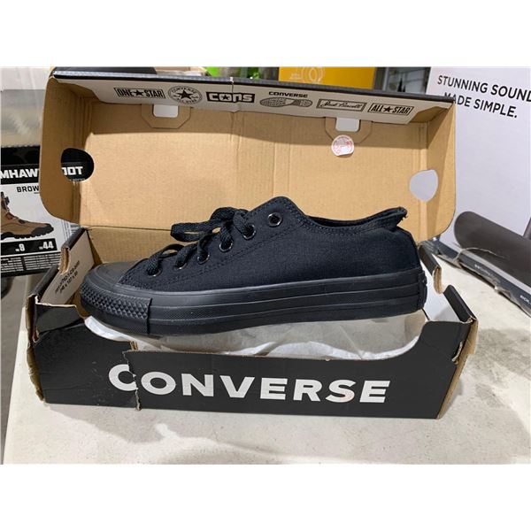 Womens Black Converse size 7