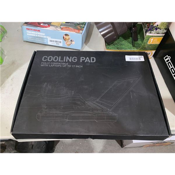 Laptop cooling pad for laptops up to 17"