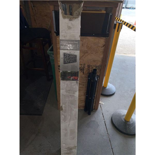 Decorative screen panel u-channel